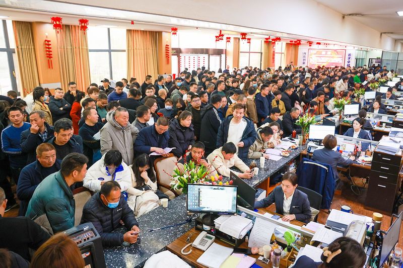 产销两旺｜河南尊龙抖圈官网喜迎新春开门红